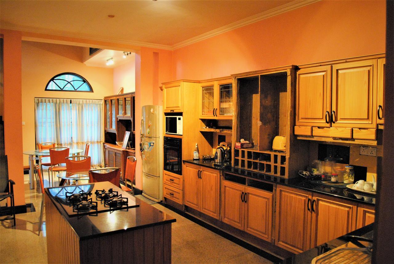 Breeze Villa Kandy Exterior foto